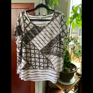 Dana Buchman Geometric Print Blouse
